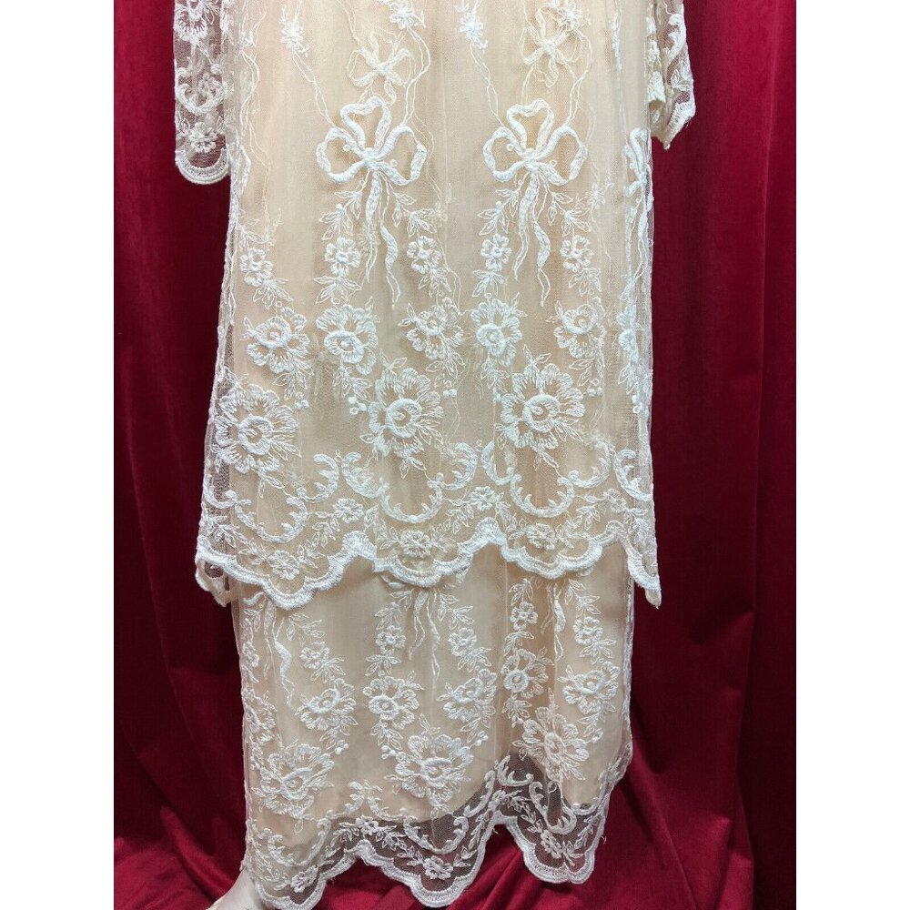 LOVELY 1970s Tambour Lace Wedding Tea Dress Tiered Skirt Edwardian Style 70s - Picture 7 of 12